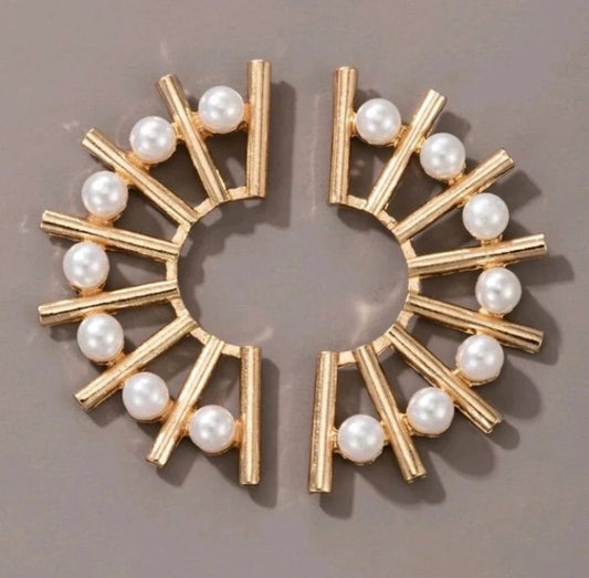 Feriha Pearl Earrings